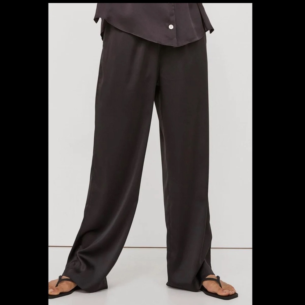 New H&M pants